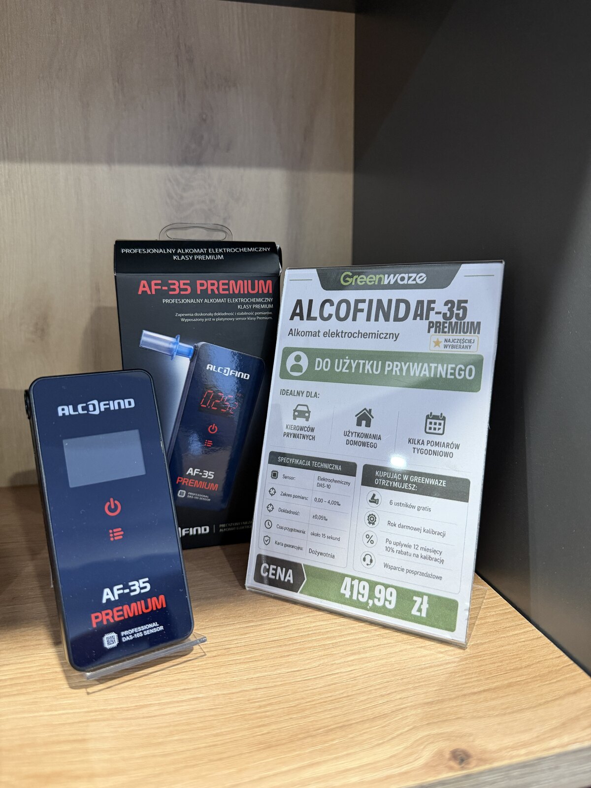 Alkomat AlcoFind AF-35 Premium obok karty produktu