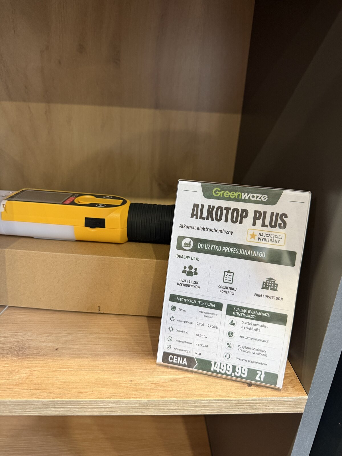 Alkomat Alkotop Plus na ekspozycji Greenwaze
