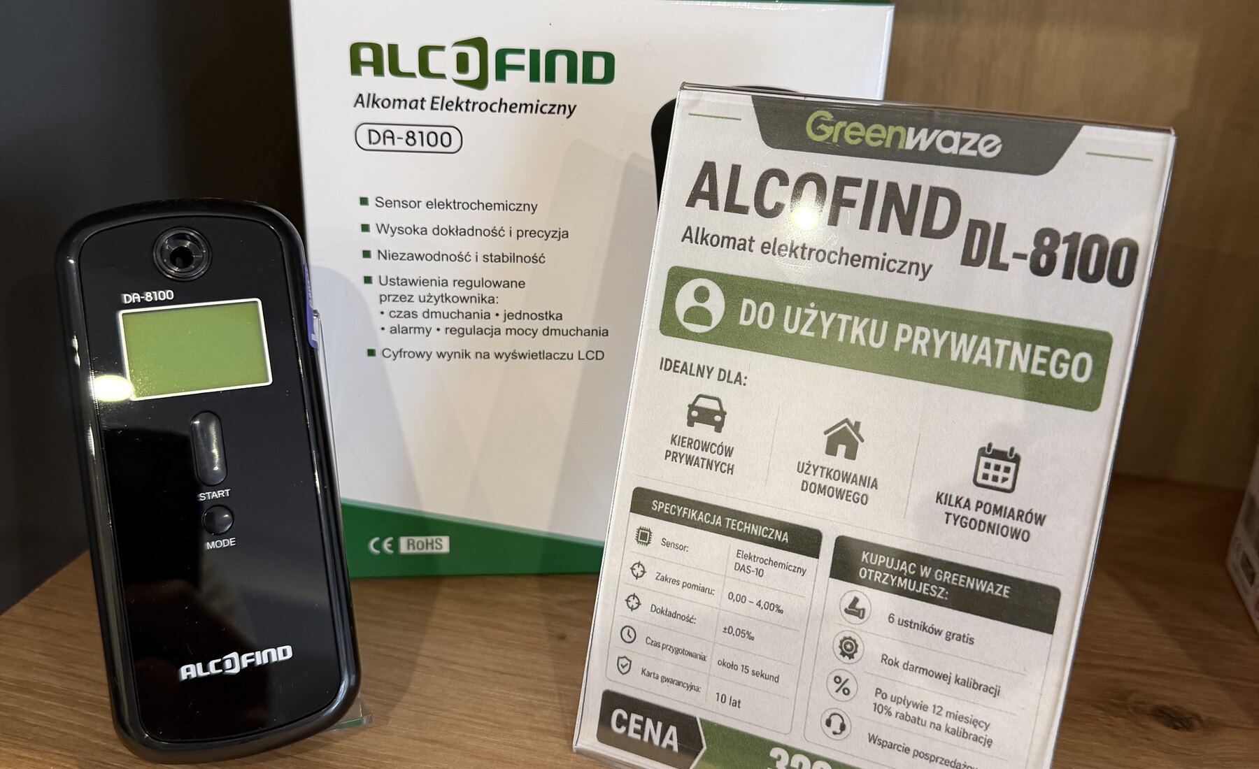 Alkomat AlcoFind DA-8100 na ekspozycji Greenwaze